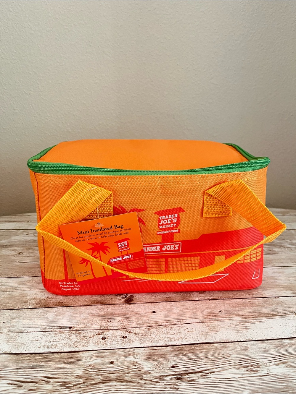 Trader Joe's MINI Insulated Tote Lunch Bag IN Tropical Orange 2026 NWT🦋